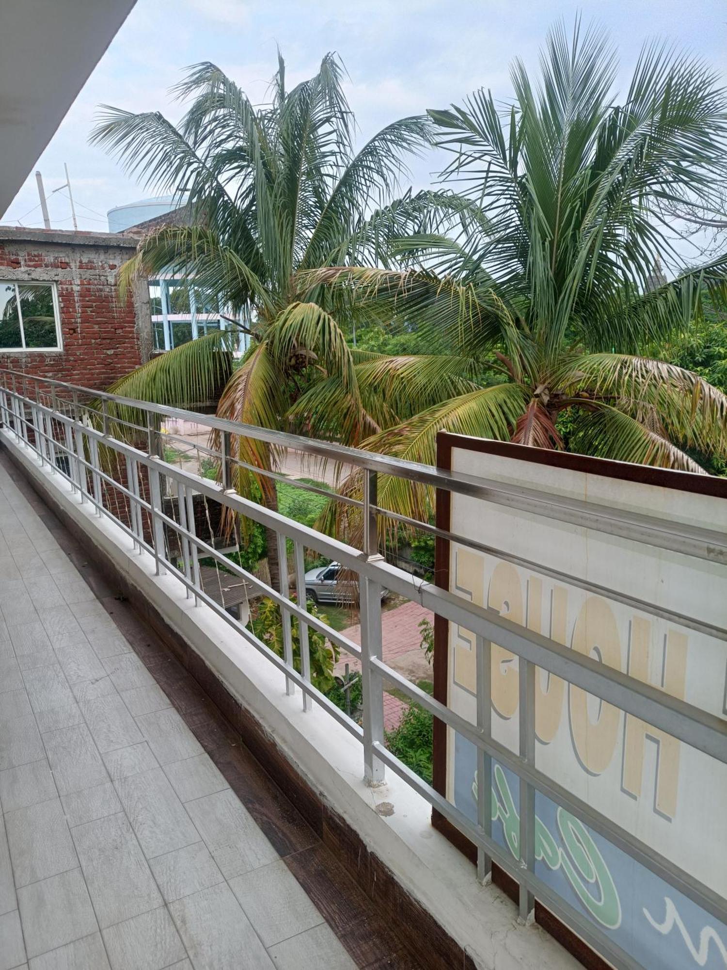 The Gupta Guest House Bodh Gaya Exterior foto