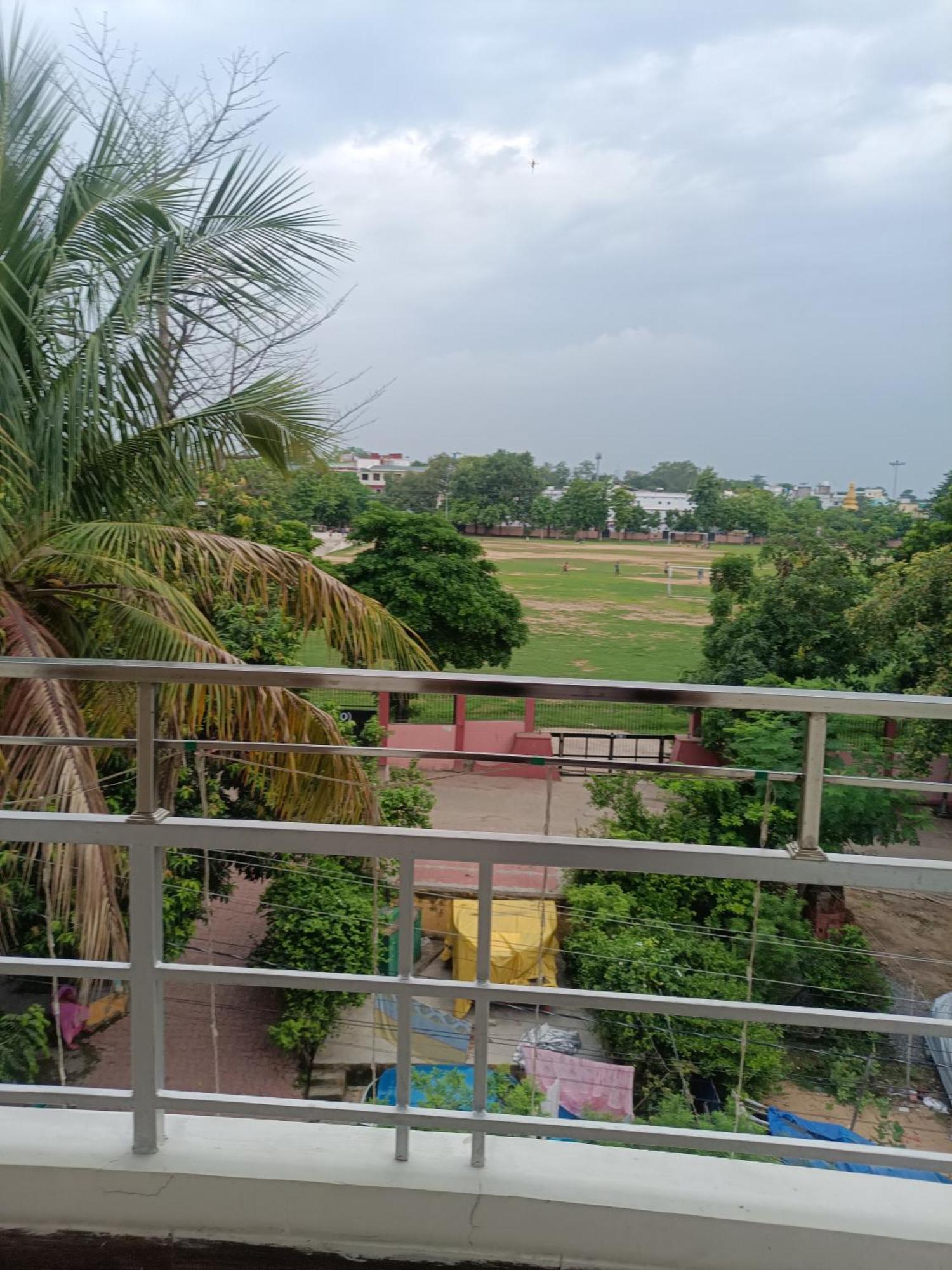 The Gupta Guest House Bodh Gaya Exterior foto