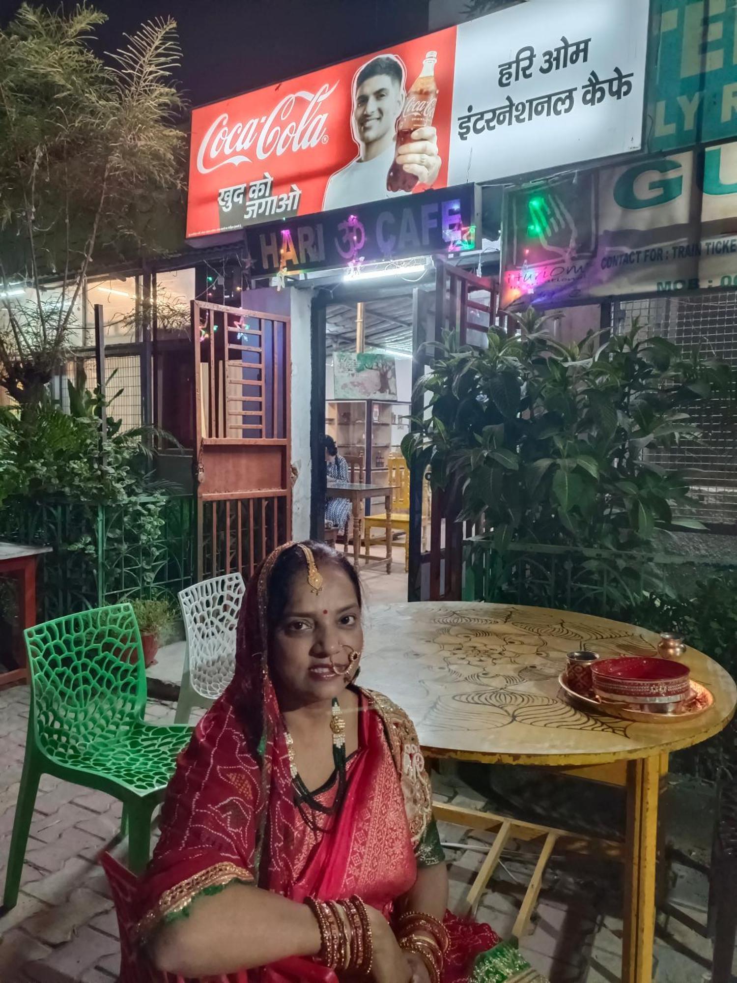The Gupta Guest House Bodh Gaya Exterior foto